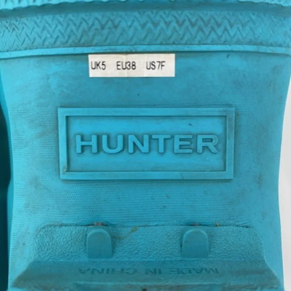 HUNTER Original Tall Turquoise Blue Rain Boots AND Socks Sz 7 Wellies